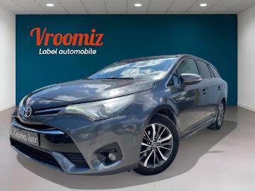 Toyota avensis 2017 essence toyota avensis 45