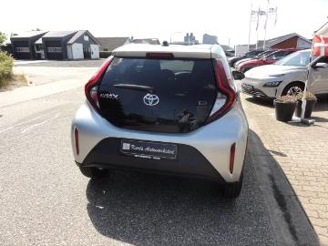 Toyota aygo 2022 benzin toyota aygo x air active Toyota aygo 2022 benzin toyota aygo x air active