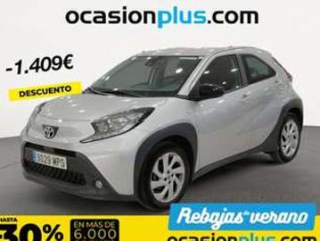 Toyota aygo 2024 gasolina toyota aygo play