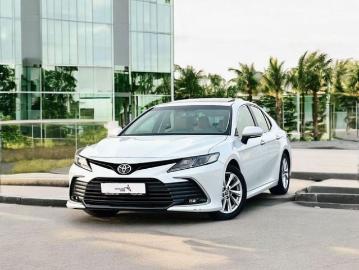 Toyota camry 2023 gasoline toyota camry se 2 5l 181 hp aed 1 430 pm toyota camry 2 5 i4 se...