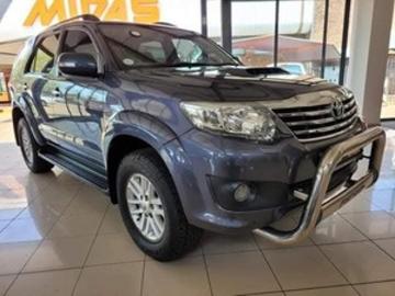 Toyota fortuner 2012 diesel toyota fortuner 2012 automatic 2 litres Toyota fortuner 2012 diesel toyota fortuner 2012 automatic 2 litres