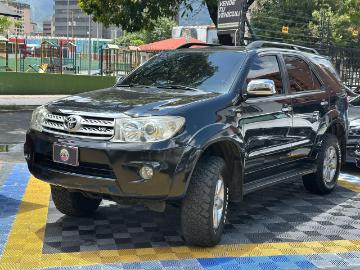 Toyota fortuner toyota fortuner sr 2011 negro Toyota fortuner toyota fortuner sr 2011 negro