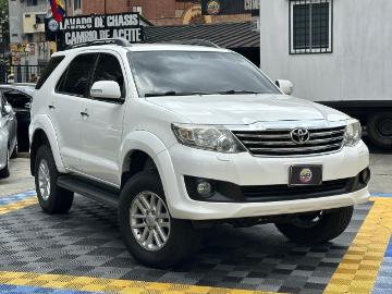 Toyota fortuner toyota fortuner sr 2015 blanco Toyota fortuner toyota fortuner sr 2015 blanco