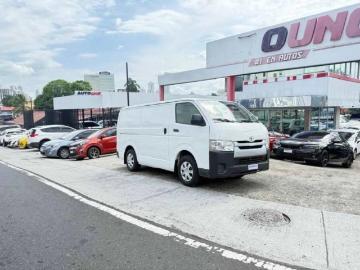 Toyota hiace 2015 toyota hi ace 2015 Toyota hiace 2015 toyota hi ace 2015