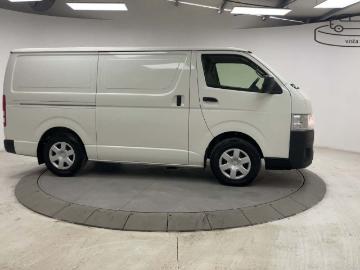 Toyota hiace 2022 diesel toyota hiace 2022 89150 km diesel manual en tumba muerto toyota h... Toyota hiace 2022 diesel toyota hiace 2022 89150 km diesel manual en tumba muerto toyota h...