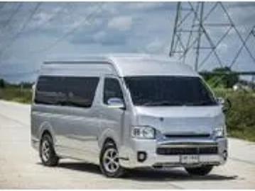Toyota hiace commuter 2011 2011 toyota commuter 2 5 van