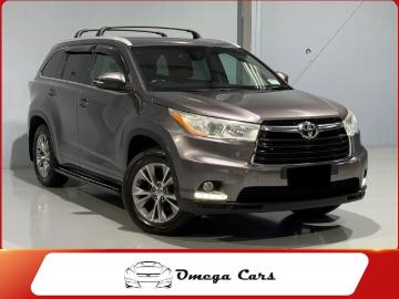 Toyota highlander 2015 gasoline 2015 toyota highlander low 68000kms4wd7 seats rvsuv automatic Toyota highlander 2015 gasoline 2015 toyota highlander low 68000kms4wd7 seats rvsuv automatic