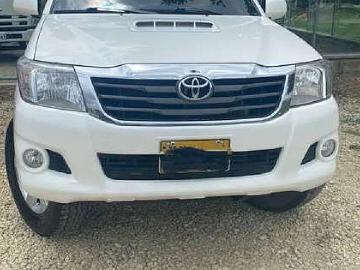 Toyota hilux 2012 diesel venta camioneta toyota doble cabina hilux 2500 cc 4x2 mecanica fu... Toyota hilux 2012 diesel venta camioneta toyota doble cabina hilux 2500 cc 4x2 mecanica fu...