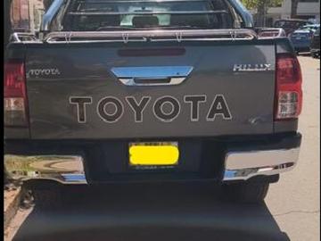 Toyota hilux 2022 diesel toyota hilux 2022 Toyota hilux 2022 diesel toyota hilux 2022