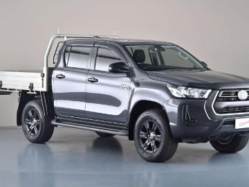 Toyota hilux 2023 diesel toyota hilux sr 4x4 2023 Toyota hilux 2023 diesel toyota hilux sr 4x4 2023