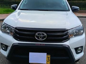 Toyota hilux diesel toyota hilux 2 4l