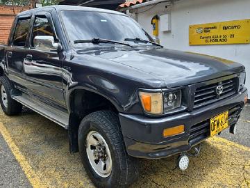 Toyota hilux gasolina toyota hilux 2 4 4x4 mt Toyota hilux gasolina toyota hilux 2 4 4x4 mt