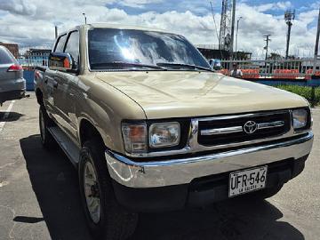 Toyota hilux gasolina toyota hilux 2 4l Toyota hilux gasolina toyota hilux 2 4l