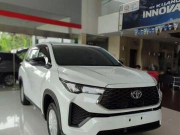 Toyota innova 2025 bensin zenix 2 0 g cvt Toyota innova 2025 bensin zenix 2 0 g cvt