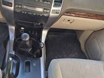 Toyota land cruiser 2009 urgent toyota sport Toyota land cruiser 2009 urgent toyota sport