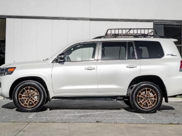 Toyota land cruiser 2021 essence 2021 toyota land cruiser urj200 heritage edition Toyota land cruiser 2021 essence 2021 toyota land cruiser urj200 heritage edition