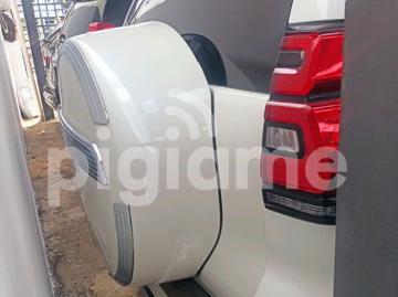 Toyota land cruiser prado toyota land cruiser prado vxl 2015 Toyota land cruiser prado toyota land cruiser prado vxl 2015