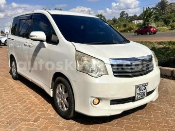 Toyota noah 2011 petrol toyota noah Toyota noah 2011 petrol toyota noah
