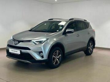 Toyota rav4 2017 toyota rav4 2017 automatic 2 litres Toyota rav4 2017 toyota rav4 2017 automatic 2 litres
