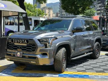Toyota sequoia toyota sequoia trd pro 2025 gris 0km a estrenar Toyota sequoia toyota sequoia trd pro 2025 gris 0km a estrenar