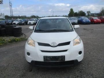 Toyota urban cruiser 2011 benzin toyota urban cruiser 1 3 vvt i t1 Toyota urban cruiser 2011 benzin toyota urban cruiser 1 3 vvt i t1