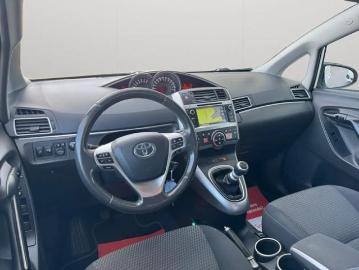Toyota verso 2014 benzin 2014 toyota verso 1 8 v matic t2 mpv 6g 5d 113 000 km kr 114 700