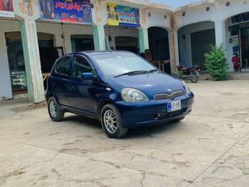 Toyota vitz 2010 petrol vitz 2010