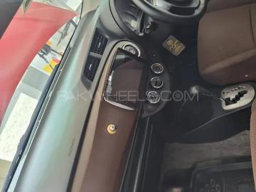 Toyota vitz 2016 toyota vitz 2016 Toyota vitz 2016 toyota vitz 2016