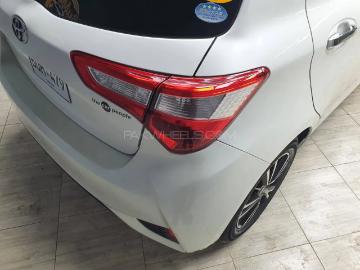Toyota vitz 2018 toyota vitz f safety 1 0 2018 Toyota vitz 2018 toyota vitz f safety 1 0 2018