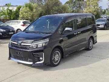 Toyota voxy 2017 hybrid 2017 toyota voxy hybrid station wagon automatic Toyota voxy 2017 hybrid 2017 toyota voxy hybrid station wagon automatic