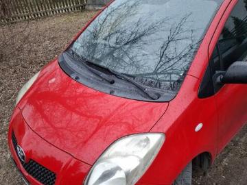 Toyota yaris 2007 benzyna sprzedam Toyota yaris 2007 benzyna sprzedam