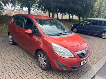 Vauxhall meriva 2012 diesel vauxhall meriva 1 7 cdti 16v 130 exclusiv 5dr