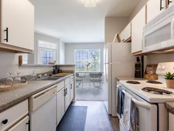 Villa Du Lac Apartment Homes 2 Bedroom, 2 Bath Villa Du Lac Apartment Homes 2 Bedroom, 2 Bath