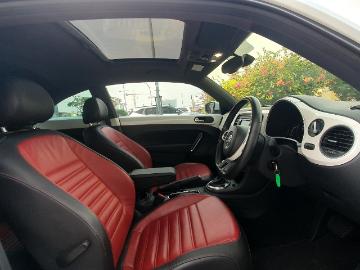 Volkswagen beetle 2013 volkswagen beetle 1 4 tsi 2013 putih km 13 ribu Volkswagen beetle 2013 volkswagen beetle 1 4 tsi 2013 putih km 13 ribu