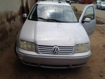 Volkswagen bora 2004 petrol volkswagen bora 2004 automatic 1 4 litres Volkswagen bora 2004 petrol volkswagen bora 2004 automatic 1 4 litres