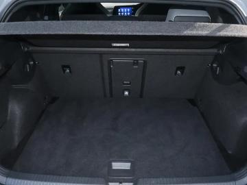 Volkswagen golf 2022 gasoline used 2022 grey volkswagen golf 110tsi r line hatchback for s... Volkswagen golf 2022 gasoline used 2022 grey volkswagen golf 110tsi r line hatchback for s...