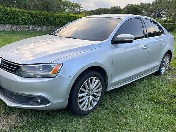 Volkswagen jetta 2014 gasolina volkswagen jetta comfortline 2 5 tp Volkswagen jetta 2014 gasolina volkswagen jetta comfortline 2 5 tp