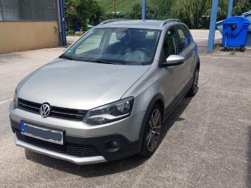 volkswagen polo 2012 benzin volkswagen polo cross 1 2 tsi dsg navi ahg pdc volkswagen polo 2012 benzin volkswagen polo cross 1 2 tsi dsg navi ahg pdc