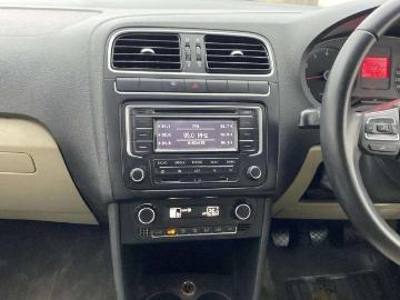 Volkswagen polo 2014 petrol 2014 volkswagen polo 1 2 mpi highline Volkswagen polo 2014 petrol 2014 volkswagen polo 1 2 mpi highline