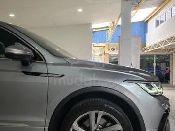 Volkswagen tiguan 2024 gasoline 2024 volkswagen tiguan 2 0 allspace r line 4motion Volkswagen tiguan 2024 gasoline 2024 volkswagen tiguan 2 0 allspace r line 4motion
