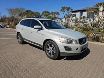 Volvo 2012 volvo xc 60 2012 automatic 2 litres Volvo 2012 volvo xc 60 2012 automatic 2 litres