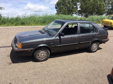 Volvo 360 1989 essence volvo 360 inj gl Volvo 360 1989 essence volvo 360 inj gl