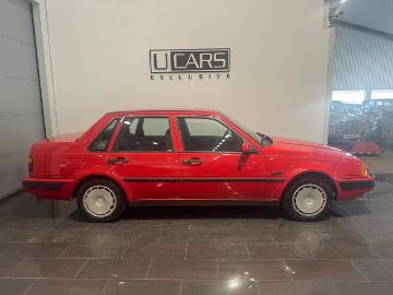 Volvo 460 1992 bensin volvo 460 1 7 gl svensks ld exc836