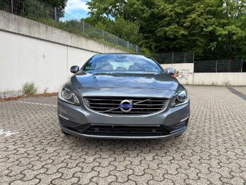 volvo s60 2018 benzin volvo s60 t3 geartronic linje svart volvo s60 2018 benzin volvo s60 t3 geartronic linje svart