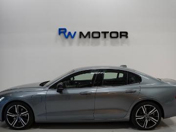 Volvo s60 2019 hybrid el bensin volvo s60 t8 awd 392hk r Volvo s60 2019 hybrid el bensin volvo s60 t8 awd 392hk r