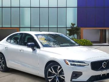 Volvo s60 2025 2025 volvo s60 b5 core 4dr sedan Volvo s60 2025 2025 volvo s60 b5 core 4dr sedan