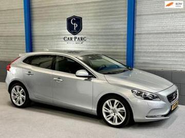 Volvo v40 2012 diesel volvo v40 2 0 d4 summum 5 cilinder 177pkxenonledleers verwarmingschu... Volvo v40 2012 diesel volvo v40 2 0 d4 summum 5 cilinder 177pkxenonledleers verwarmingschu...