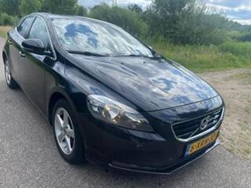 Volvo v40 2014 diesel volvo v40 2 0 d4 r design business Volvo v40 2014 diesel volvo v40 2 0 d4 r design business
