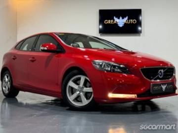Volvo v40 2014 volvo v40 diesel d2 new 5 yr coe Volvo v40 2014 volvo v40 diesel d2 new 5 yr coe