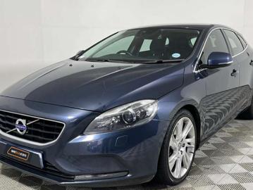 Volvo v40 2014 volvo v40 t4 excel auto 2014 Volvo v40 2014 volvo v40 t4 excel auto 2014